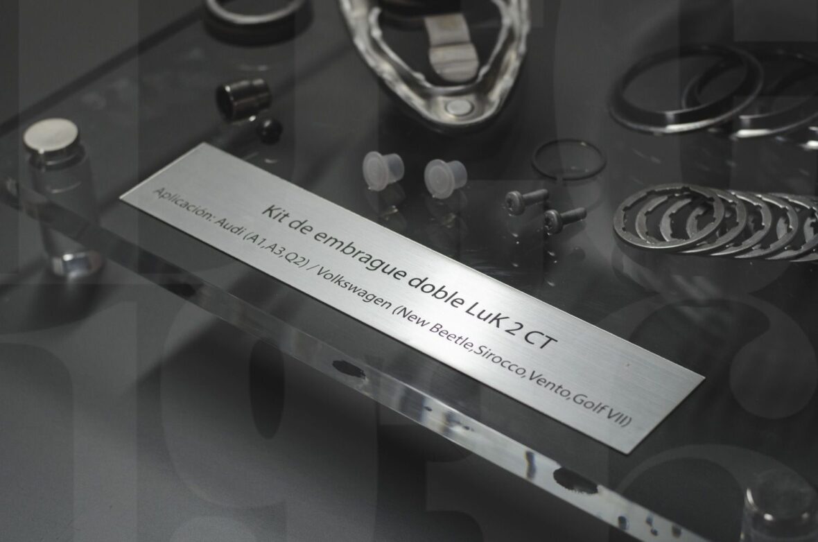 Exhibidor de acrilico cristal La Casa del Celuloide SRL