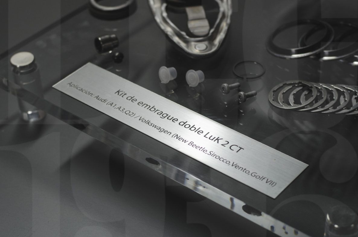 Exhibidor de acrilico cristal La Casa del Celuloide SRL