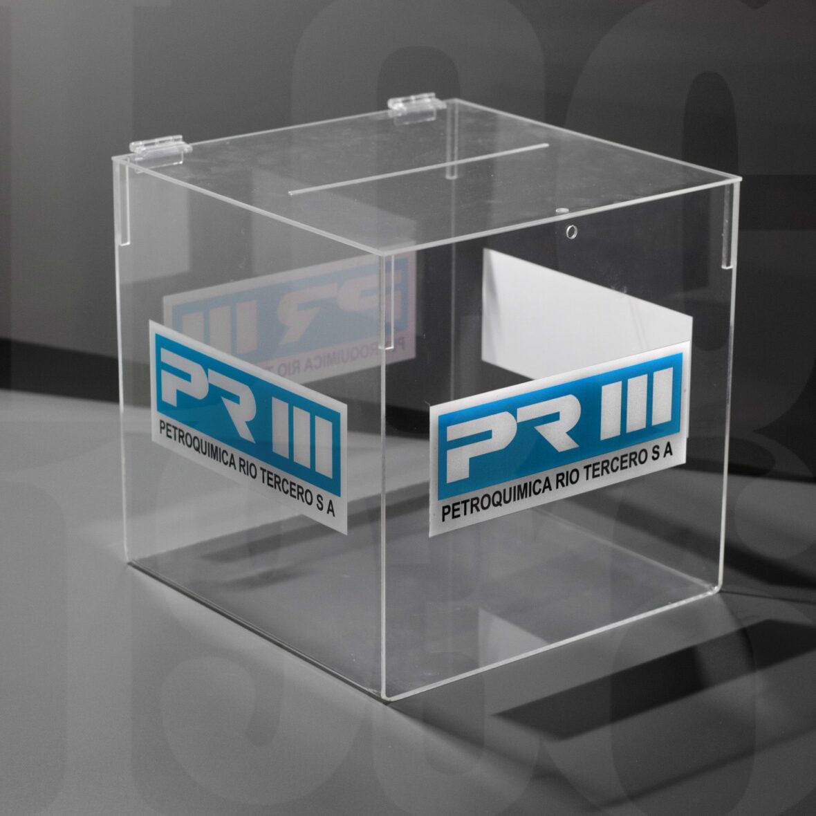 URNA DE ACRILICO CRISTAL CON VINILO